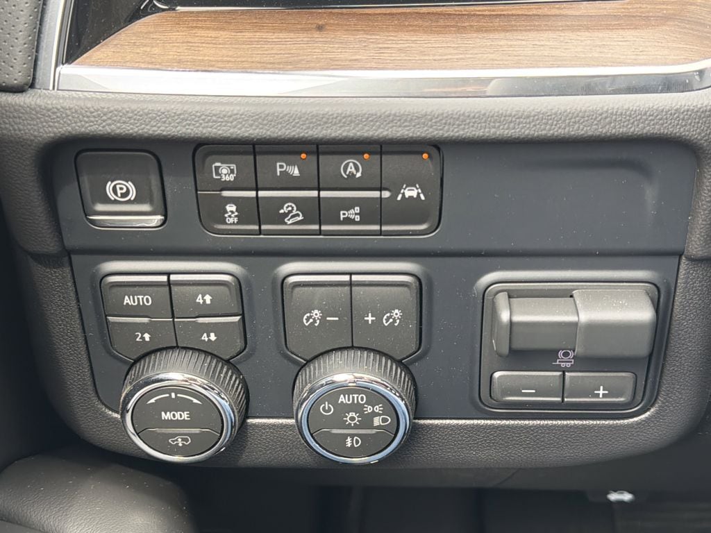 2026 Chevrolet Tahoe High Country - Photo 11