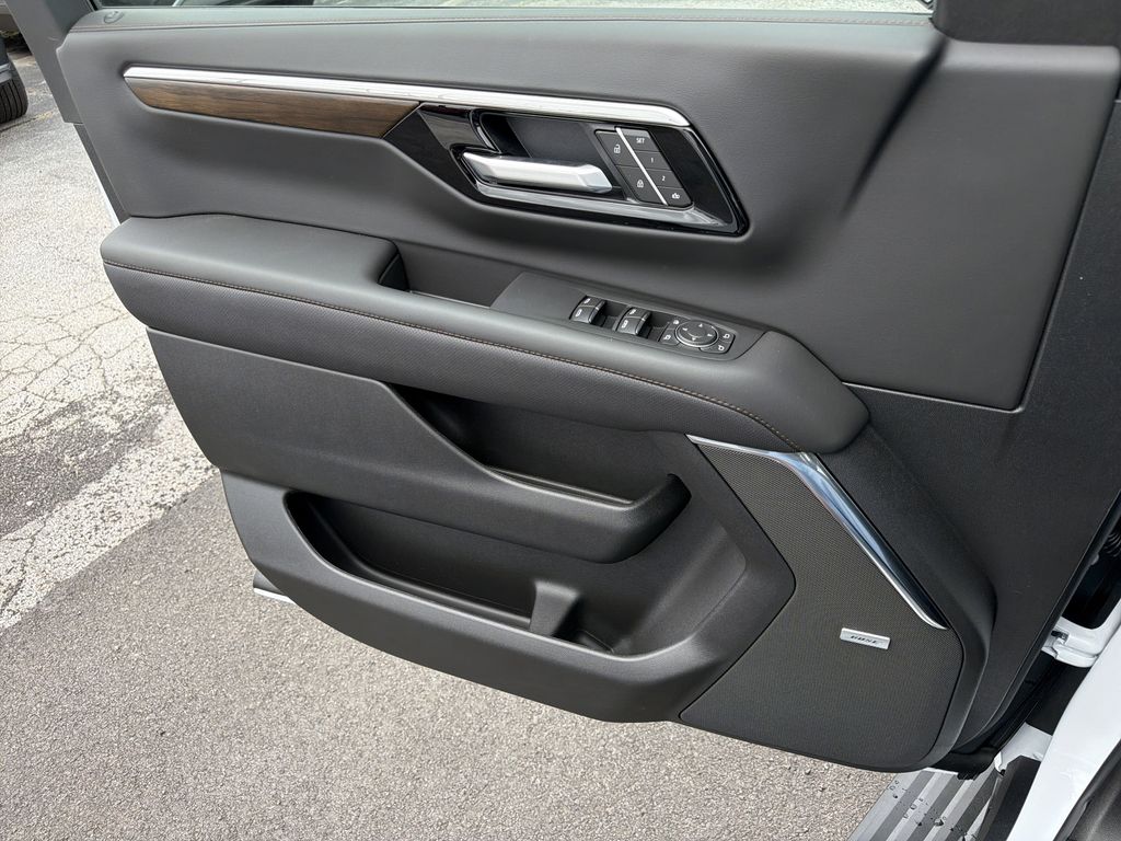 2026 Chevrolet Tahoe High Country - Photo 14