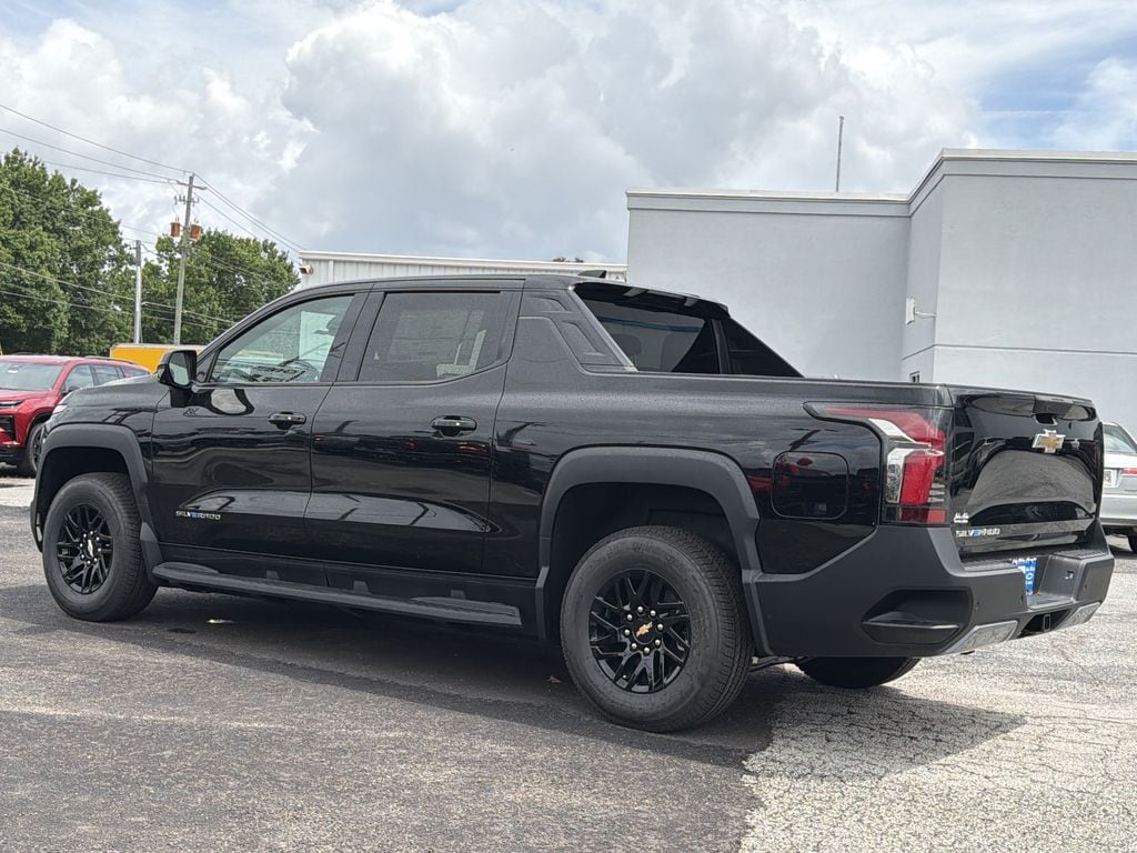 2026 Chevrolet Silverado EV LT - Photo 17