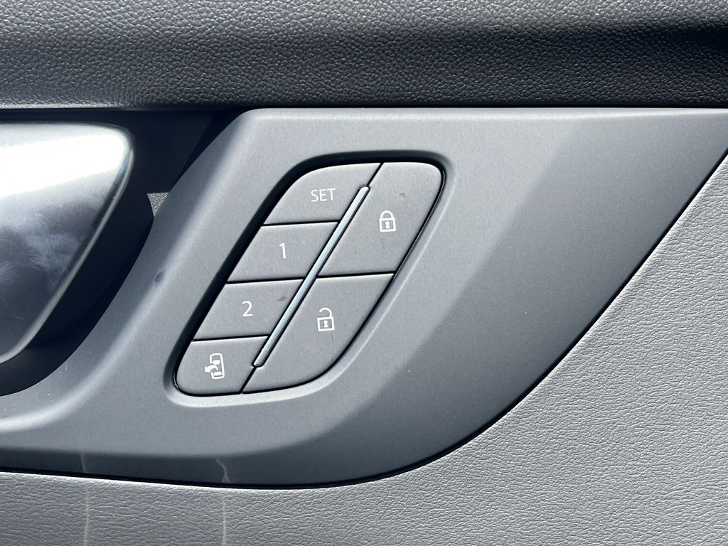 2026 Buick Enclave Sport Touring - Photo 15