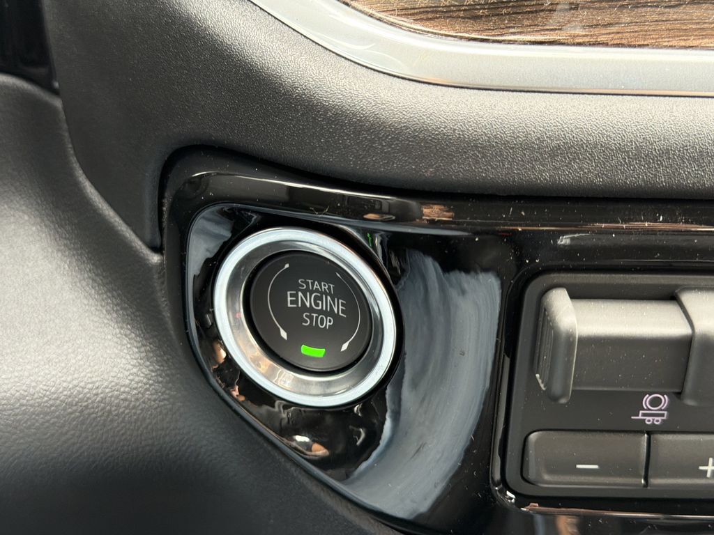 2026 Chevrolet Silverado 3500 HD LT - Photo 8