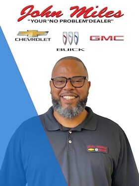 Staff member CHRISTOPHER BARNETT from ID_fe9ef43ec740