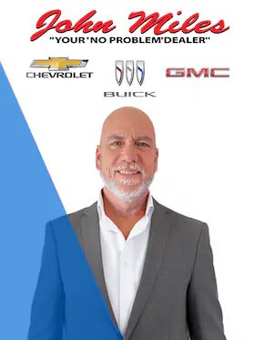 Staff member Joel Figueroa from ID_56cf6837872f