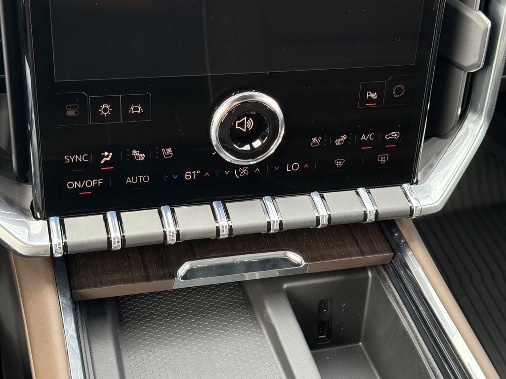 2026 GMC Acadia Denali Ultimate - Photo 6