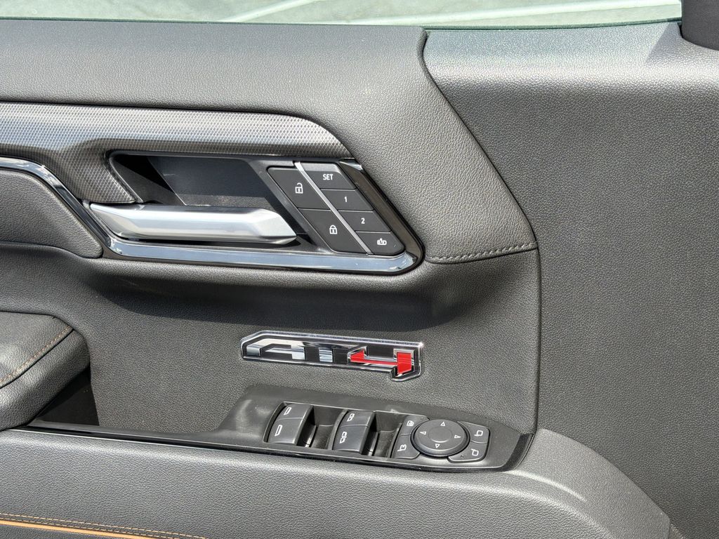 2026 GMC Sierra 1500 AT4 - Photo 15