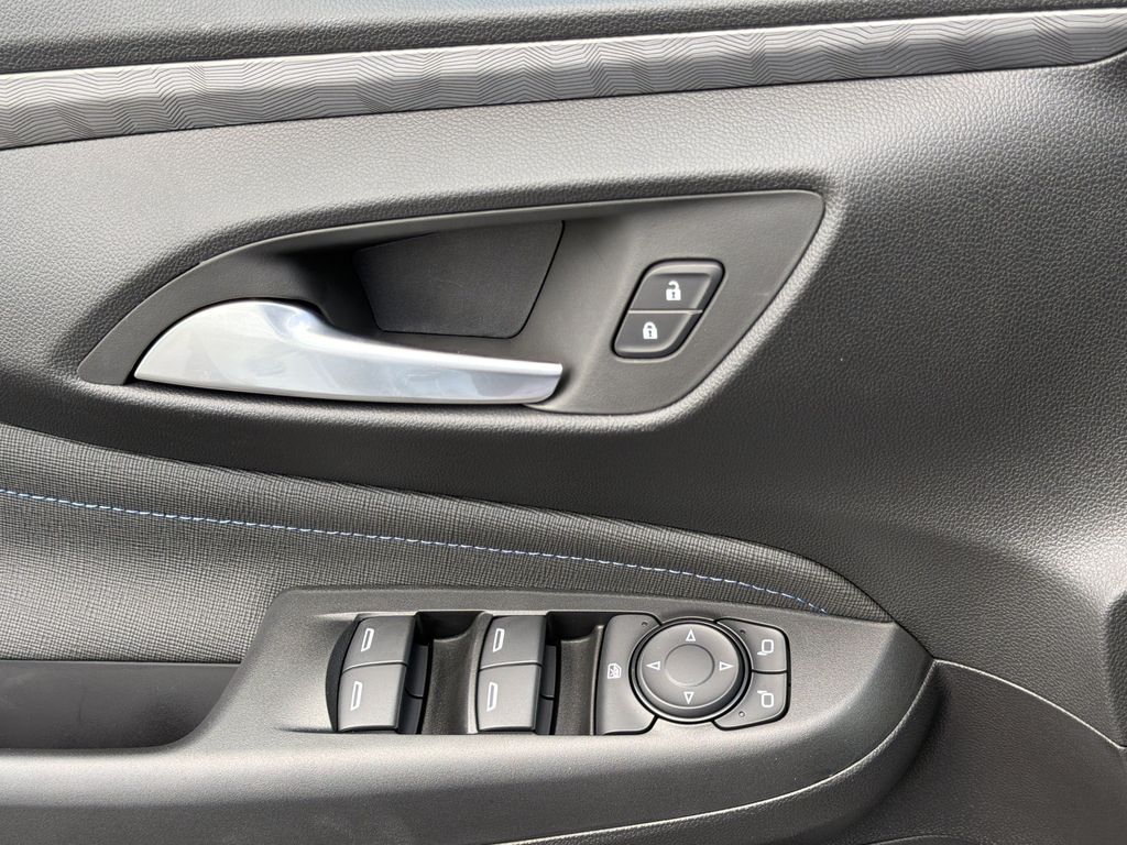 2026 Buick Envista Sport Touring - Photo 13
