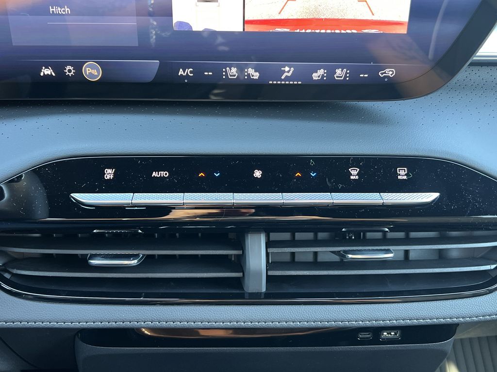 2026 Buick Enclave Avenir - Photo 6