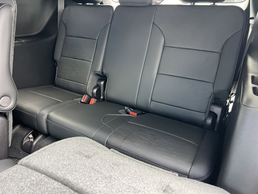 2026 Buick Enclave Sport Touring - Photo 18