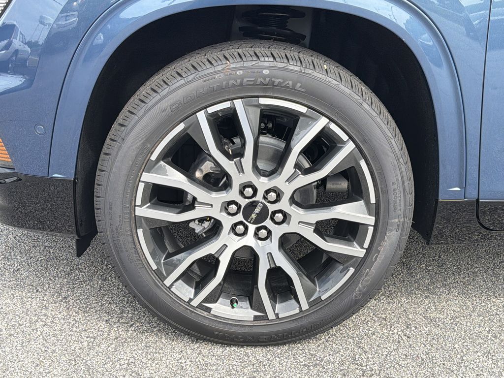 2026 GMC Acadia Denali Ultimate - Photo 25
