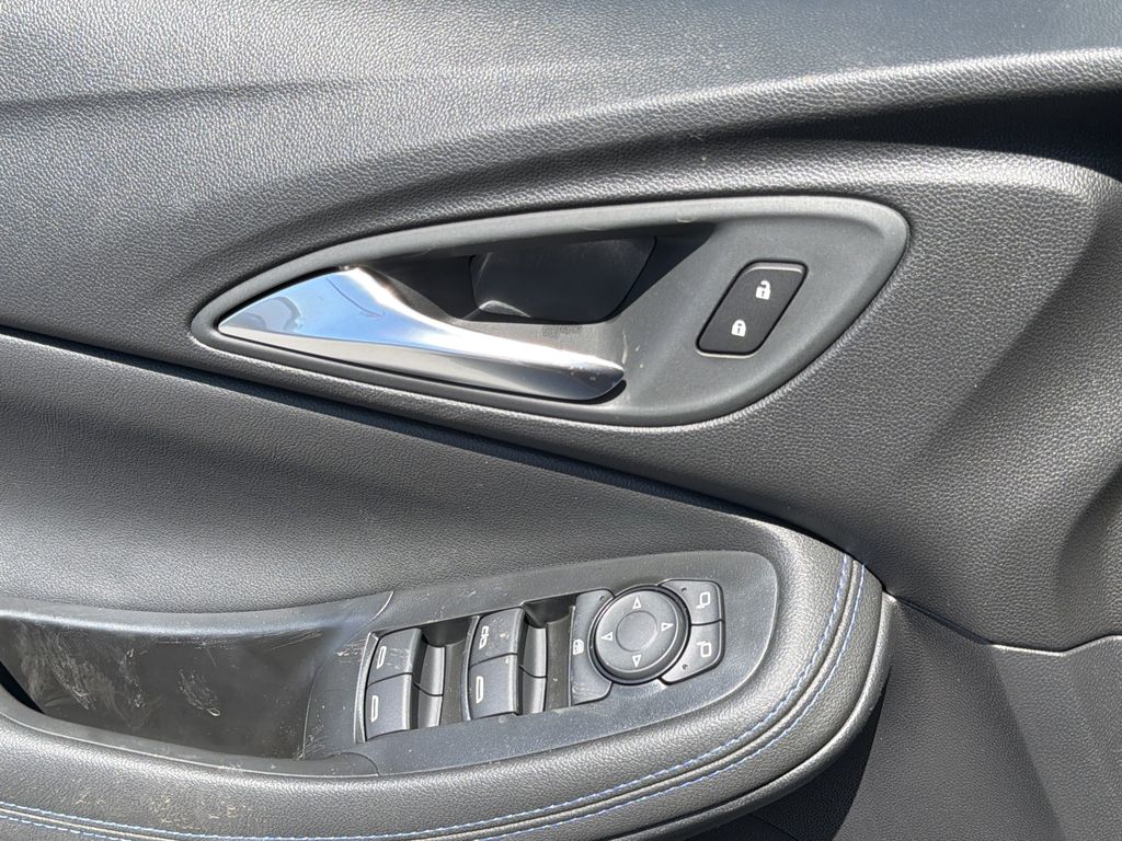 2026 Buick Encore GX Sport Touring - Photo 14