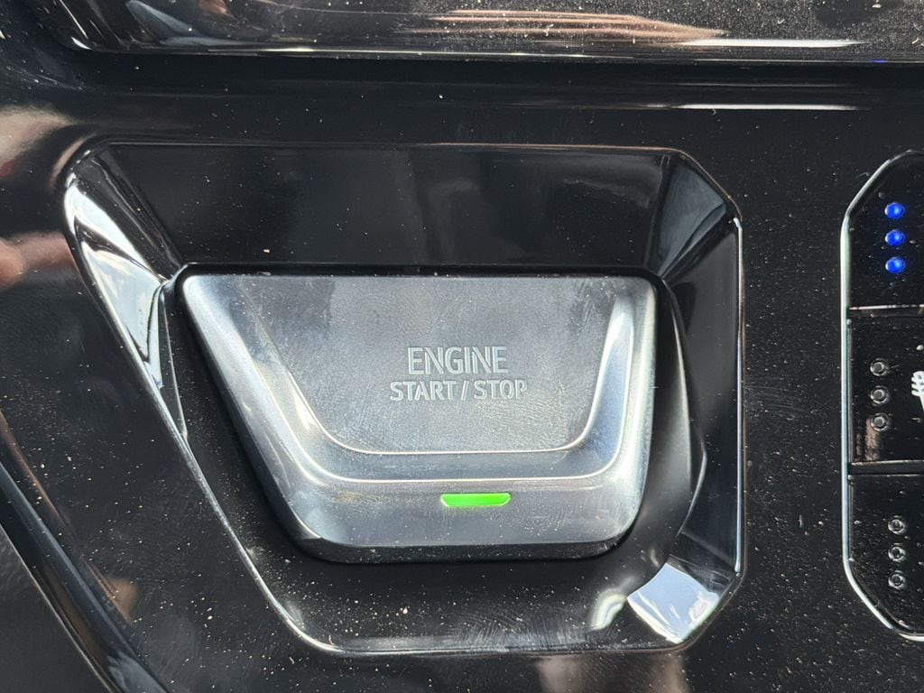 2026 GMC Sierra 1500 AT4 - Photo 8