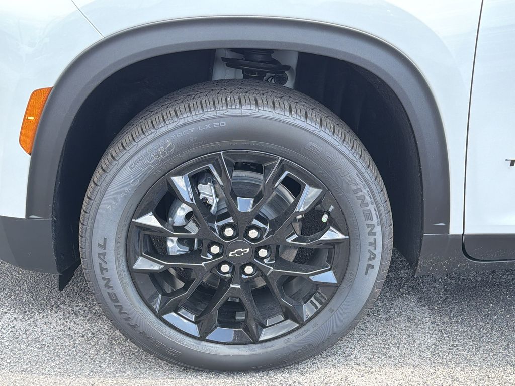 2026 Chevrolet Traverse LT - Photo 24