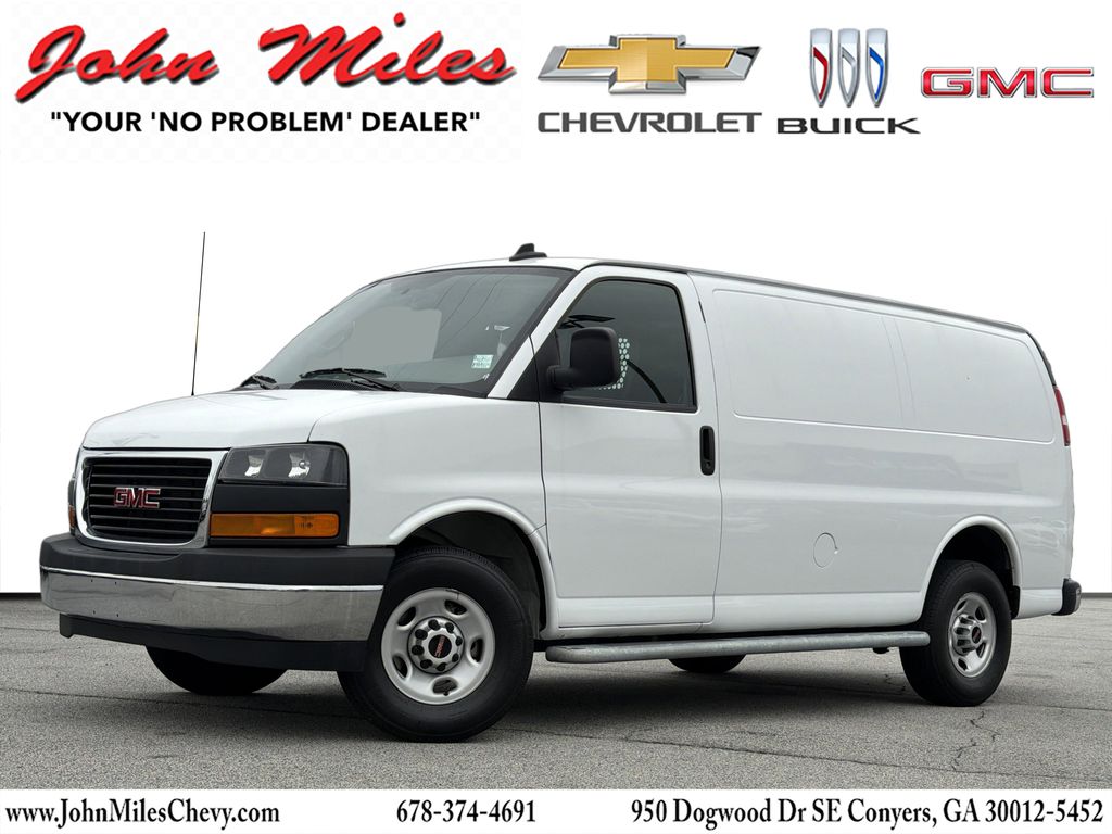 2024 GMC Savana 2500's photo