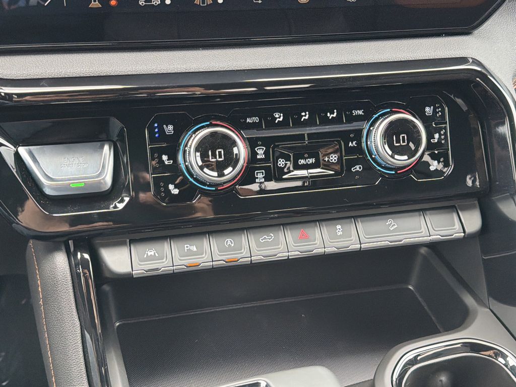 2026 GMC Sierra 1500 AT4 - Photo 6