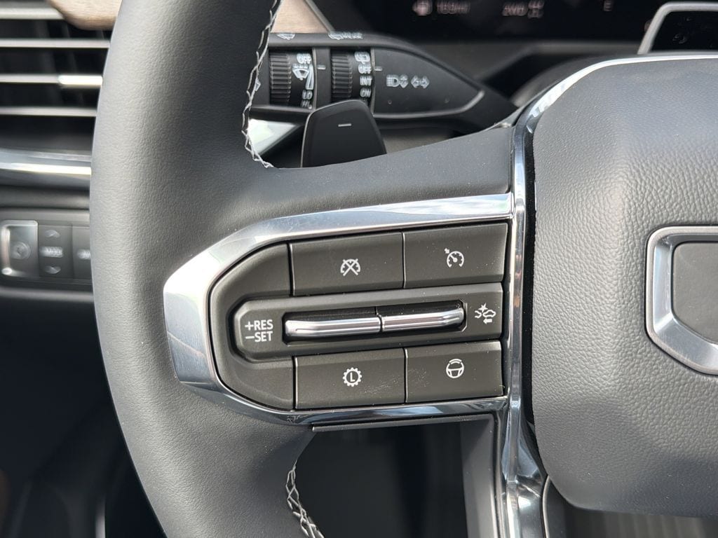 2026 GMC Acadia Denali Ultimate - Photo 10