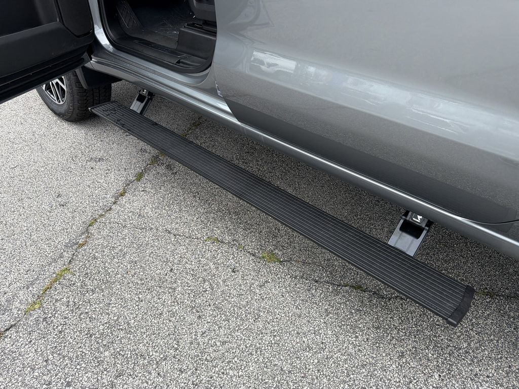 2026 GMC Sierra 1500 AT4 - Photo 28