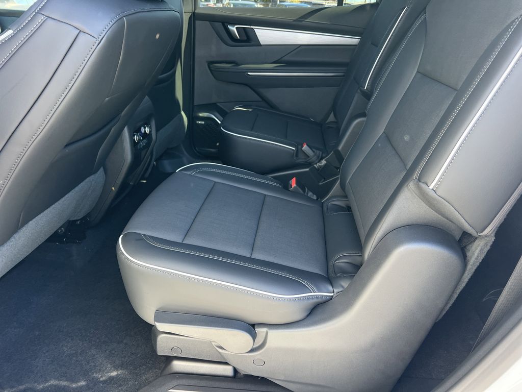 2026 Buick Enclave Preferred - Photo 13