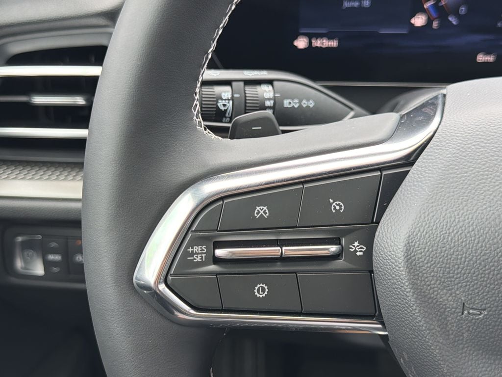2026 Chevrolet Traverse LT - Photo 10