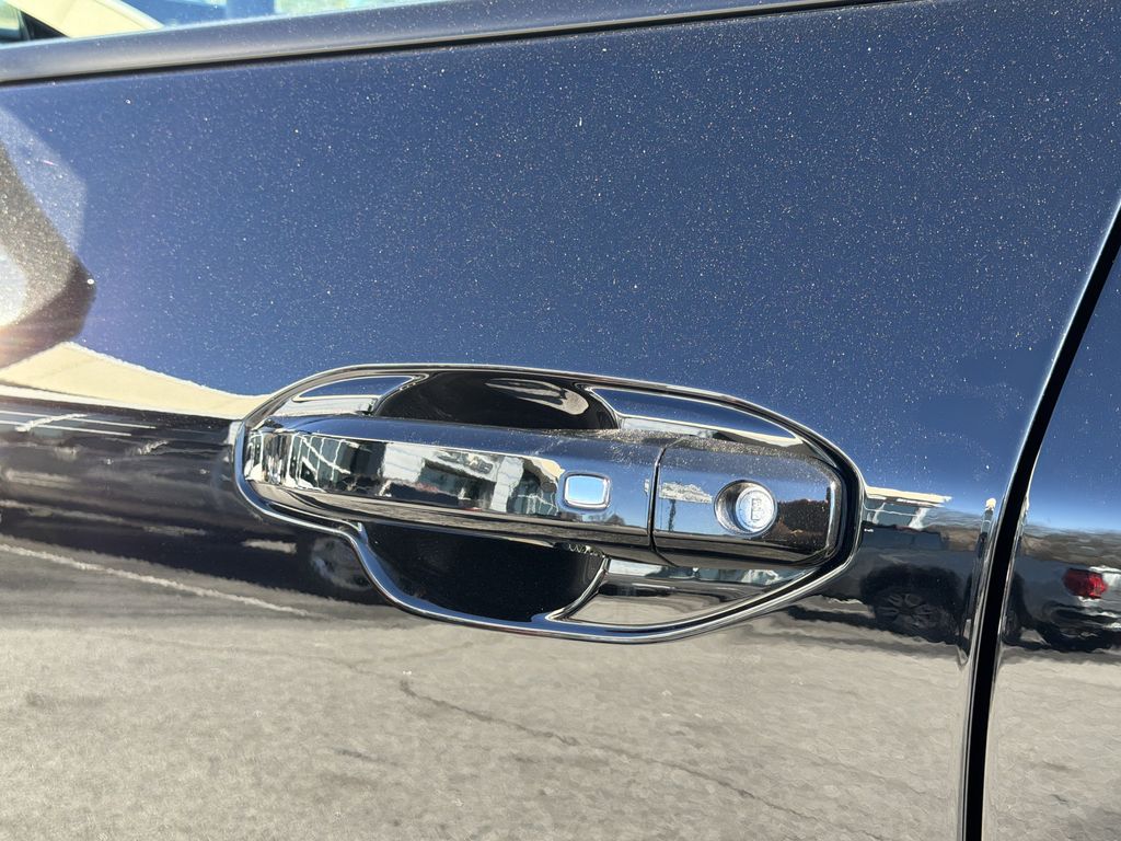 2026 GMC Sierra EV Elevation - Photo 22