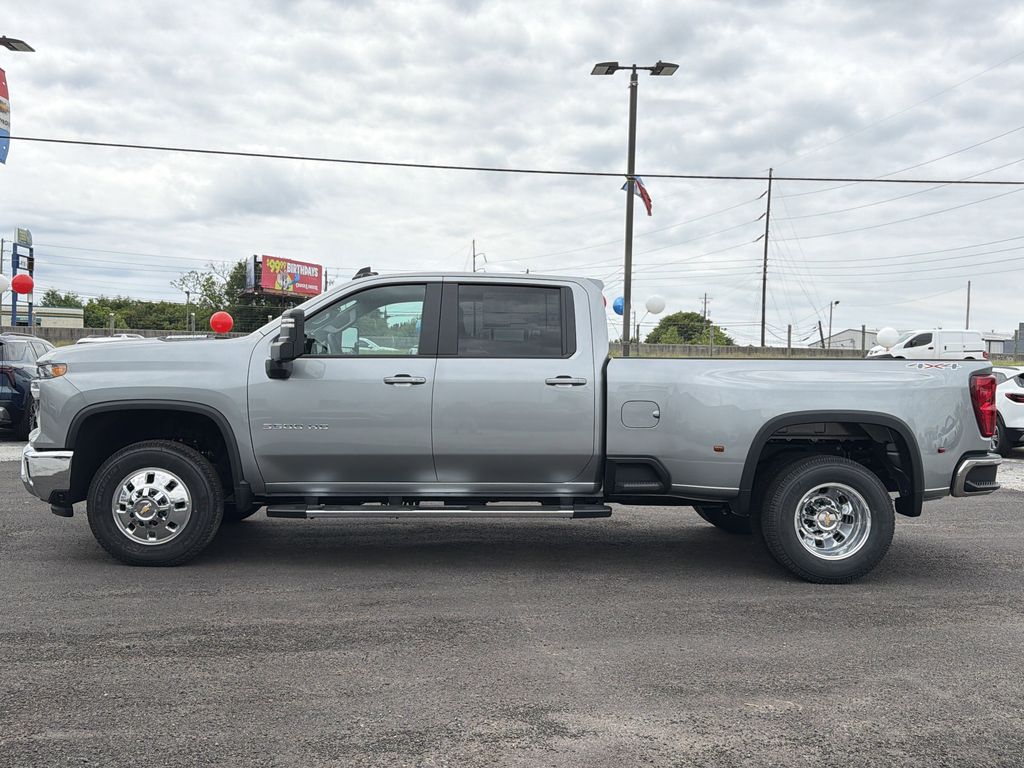 2026 Chevrolet Silverado 3500 HD LT - Photo 17
