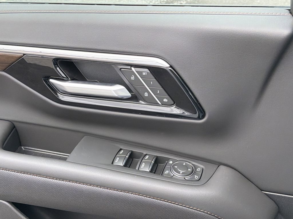 2026 Chevrolet Tahoe High Country - Photo 15