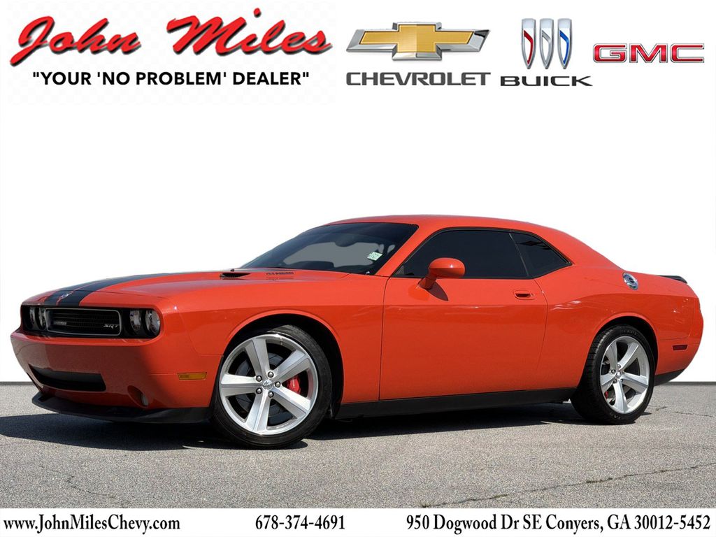 2008 Dodge Challenger SRT8's photo