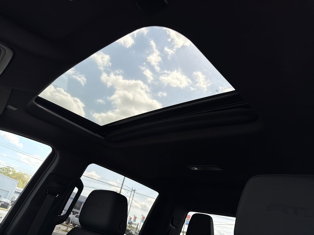 2026 GMC Sierra 1500 AT4 - Photo 13