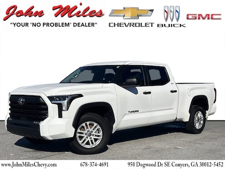 2024 Toyota Tundra 4WD SR5
