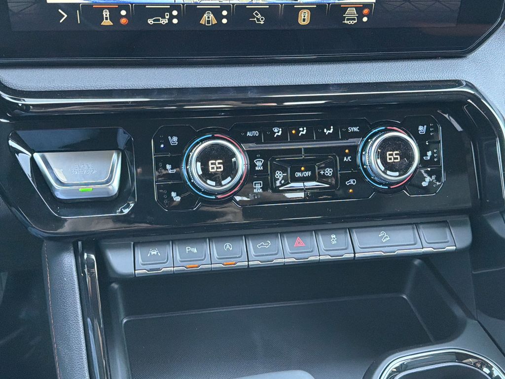 2026 GMC Sierra 1500 AT4 - Photo 6