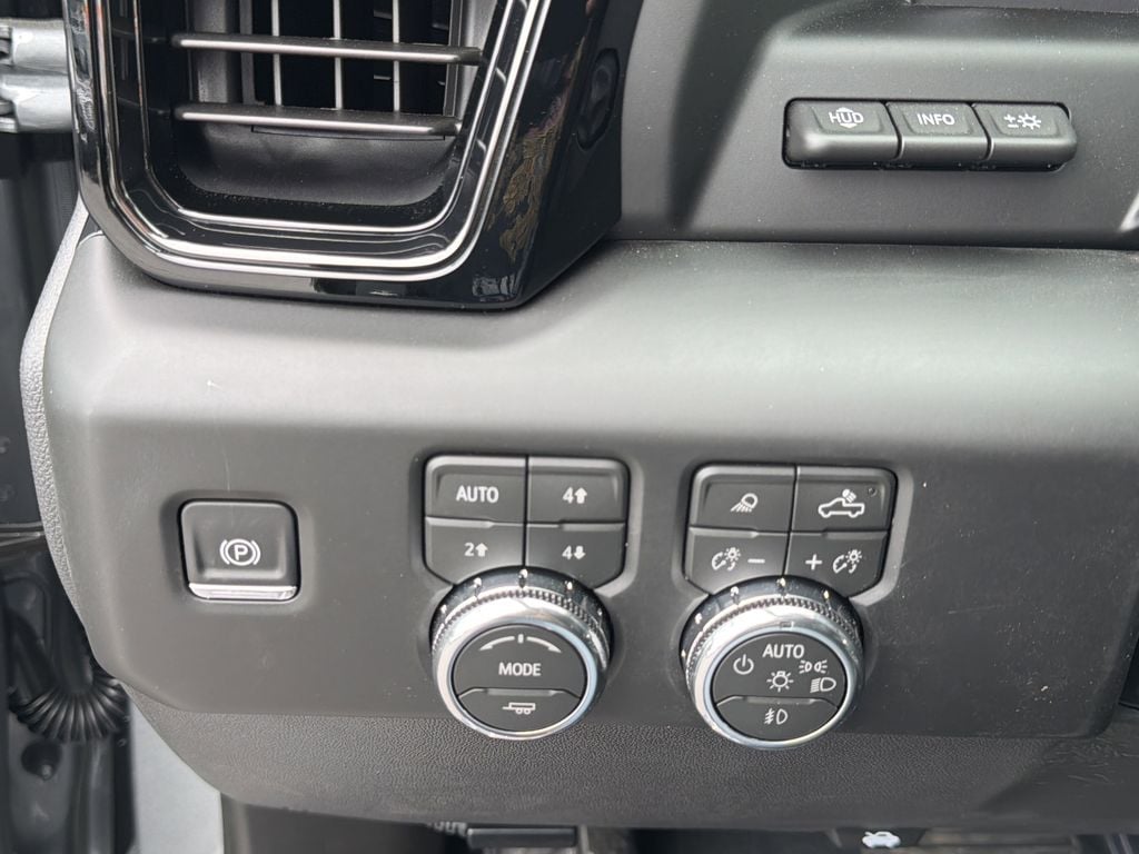 2026 GMC Sierra 1500 AT4 - Photo 14
