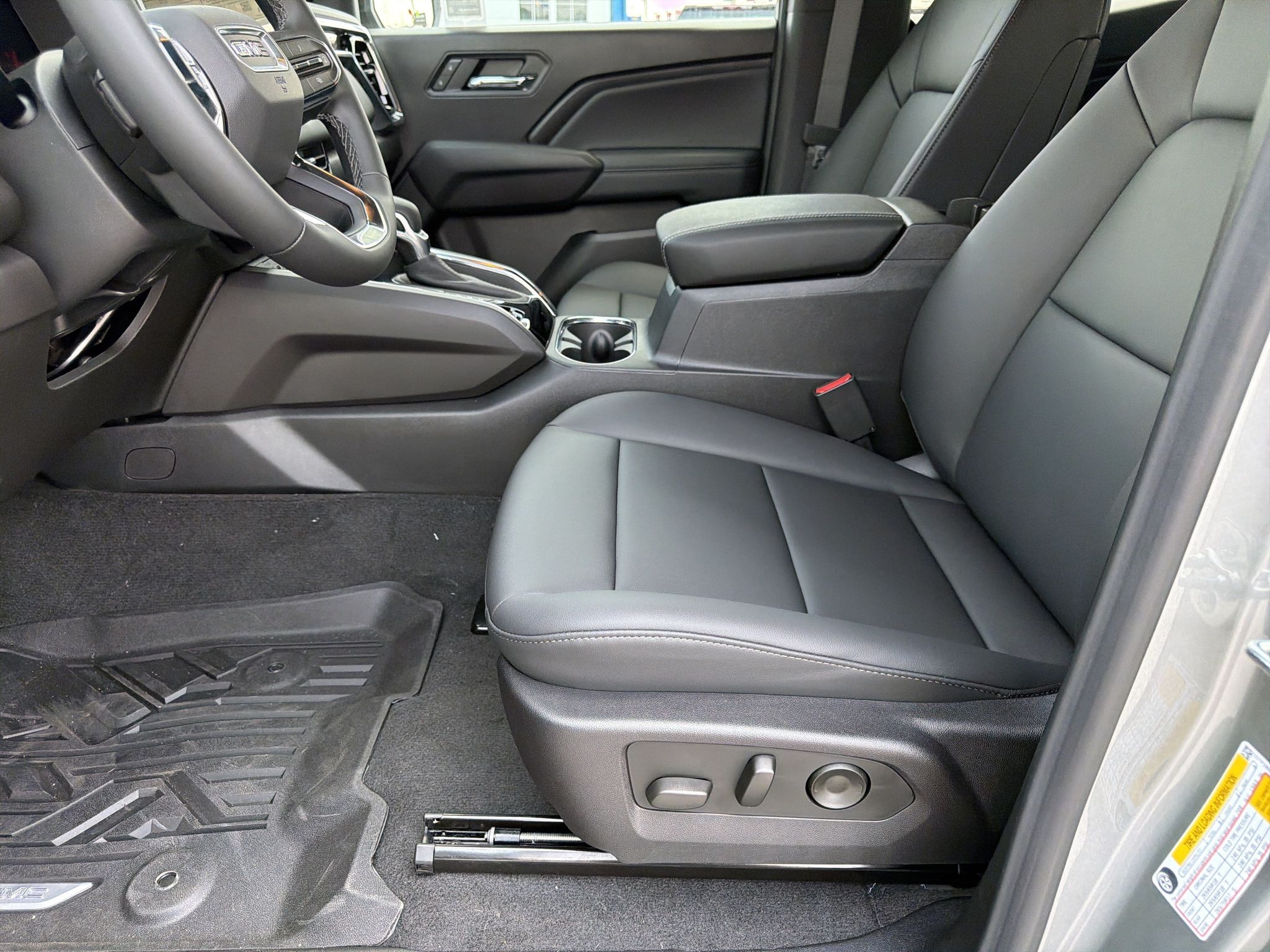 2026 GMC Canyon Elevation - Photo 14