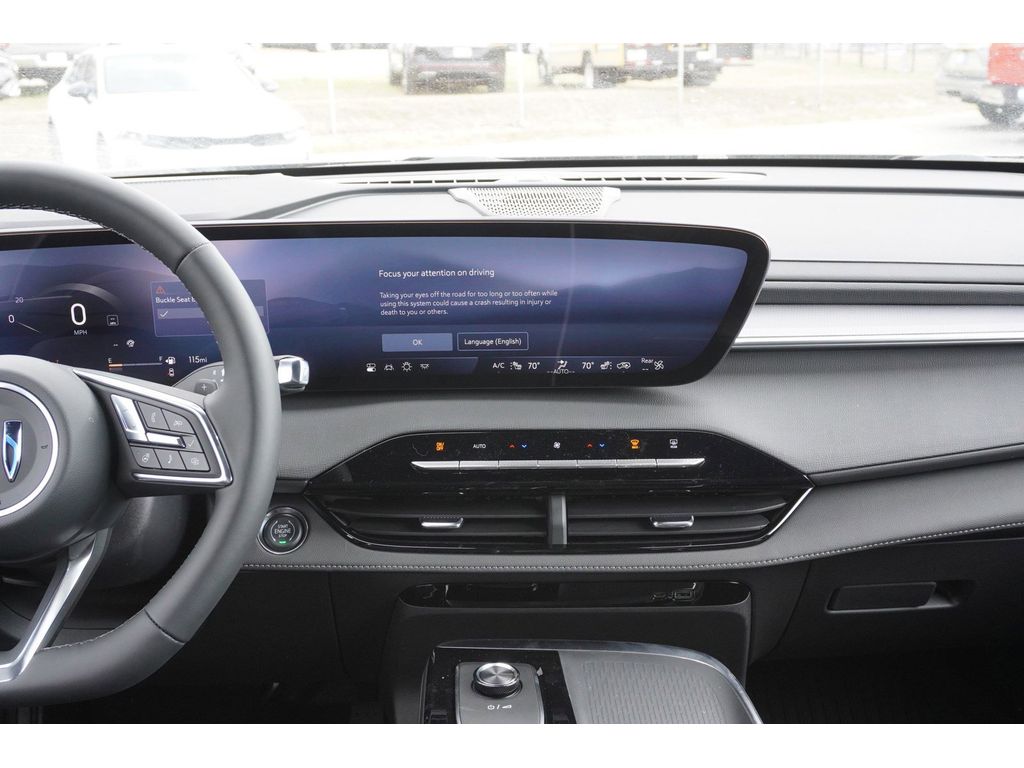 2025 Buick Enclave Sport Touring photo 3