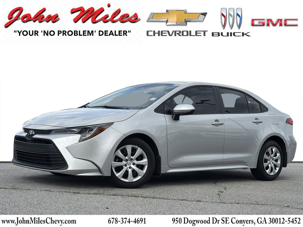 2026 Toyota Corolla LE CVT's photo