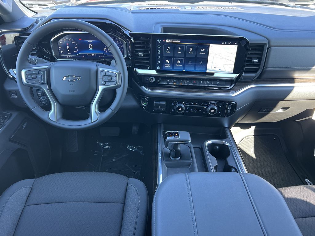 2025 Chevrolet Silverado 1500 RST photo 2