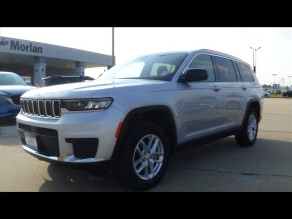 Used 2023 Jeep Grand Cherokee L Laredo SUV