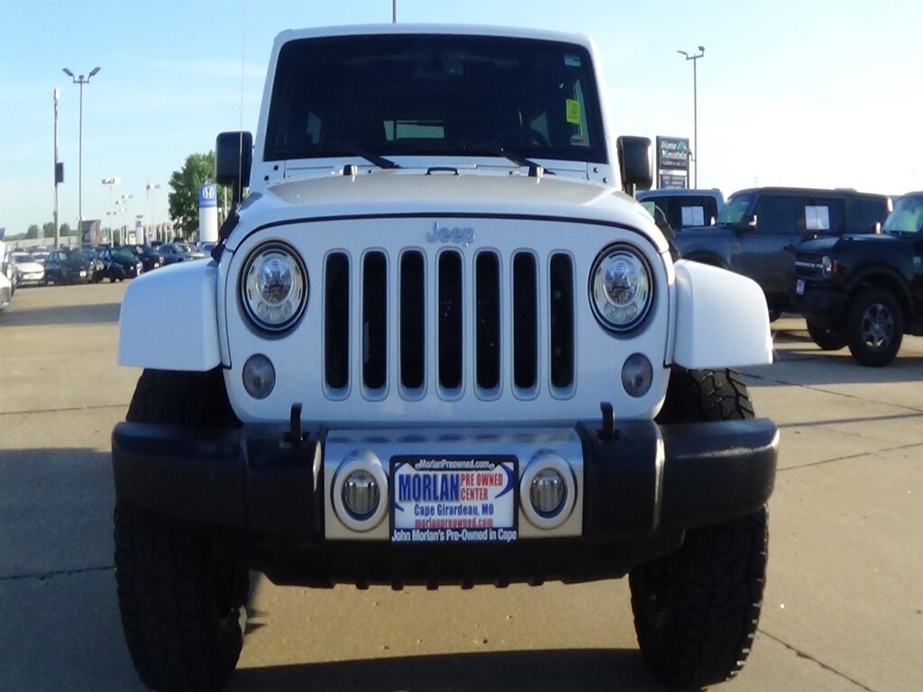Used 2017 Jeep Wrangler JK Unlimited Sahara 4x4 SUV
