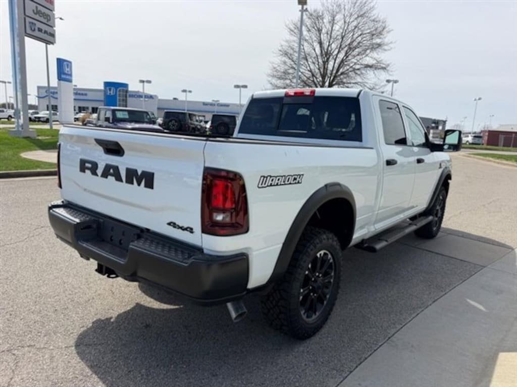 New 2026 Ram 2500 WARLOCK CREW CAB 4X4 6'4 BOX Pickup
