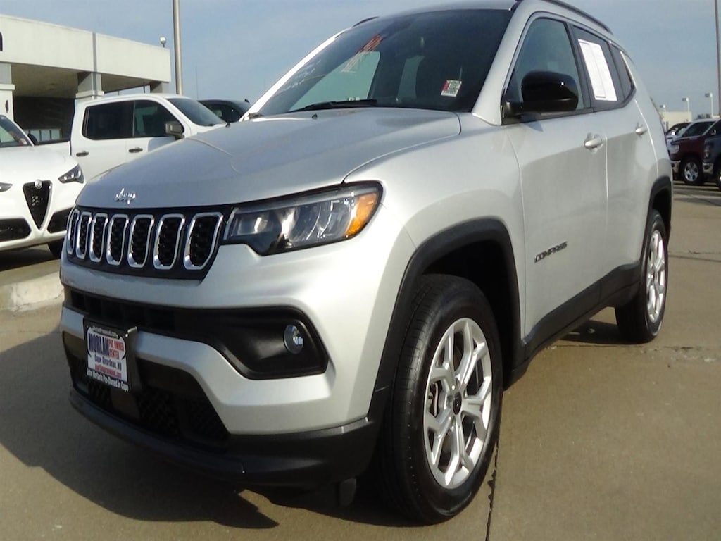 Certified 2025 Jeep Compass Latitude SUV