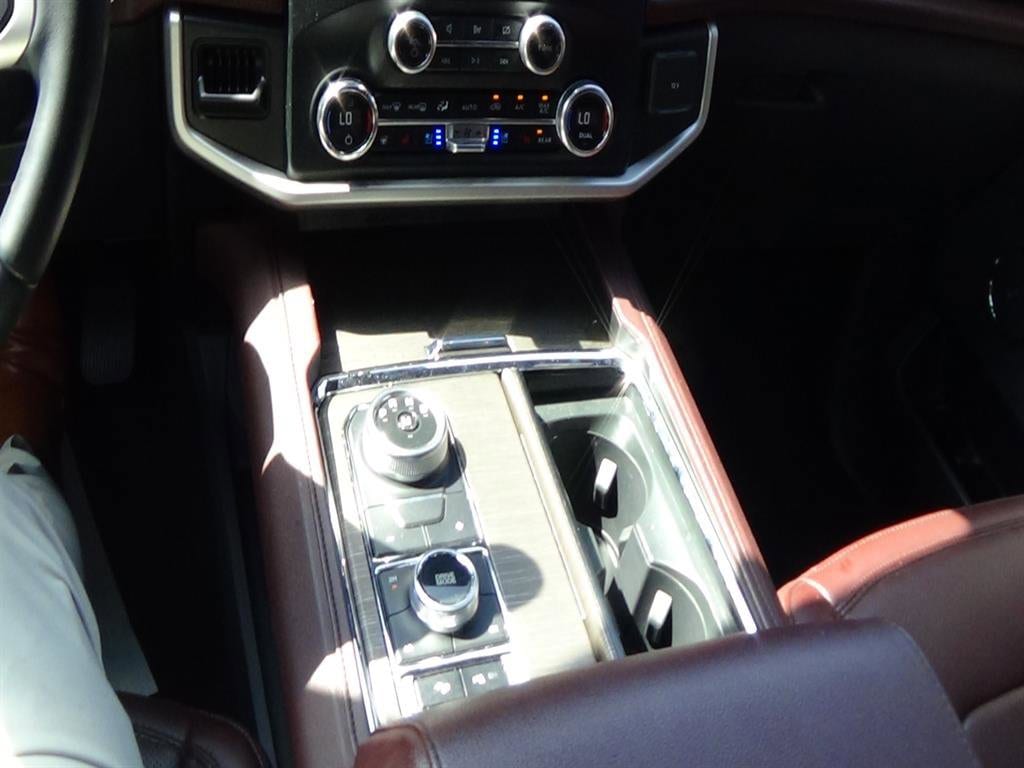 2024 Ford Expedition Limited - Photo 29