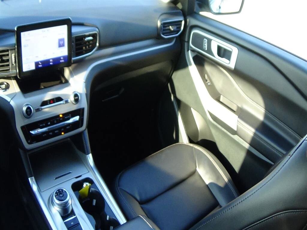 2024 Ford Explorer XLT - Photo 14