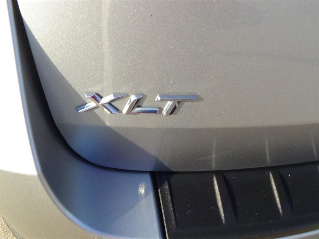 2024 Ford Explorer XLT - Photo 10