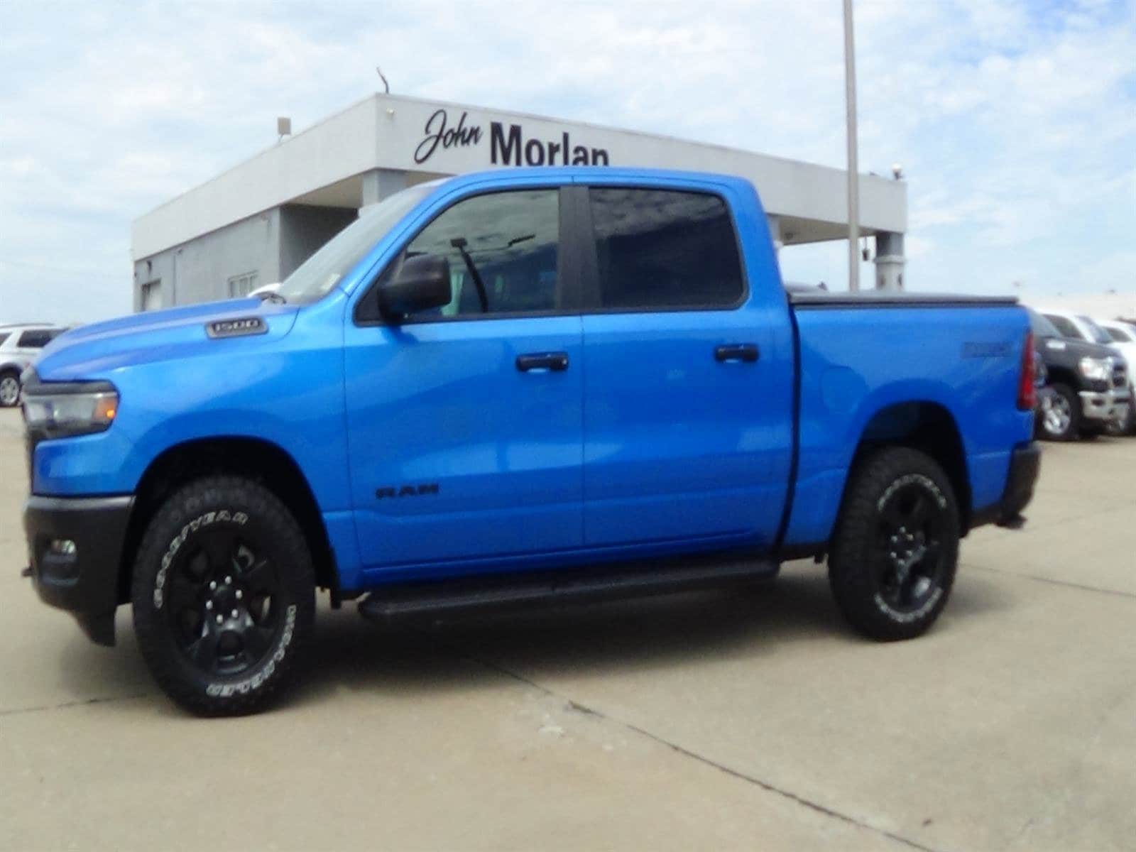 2025 RAM 1500 Warlock 4x4 Crew Cab 5'7's photo