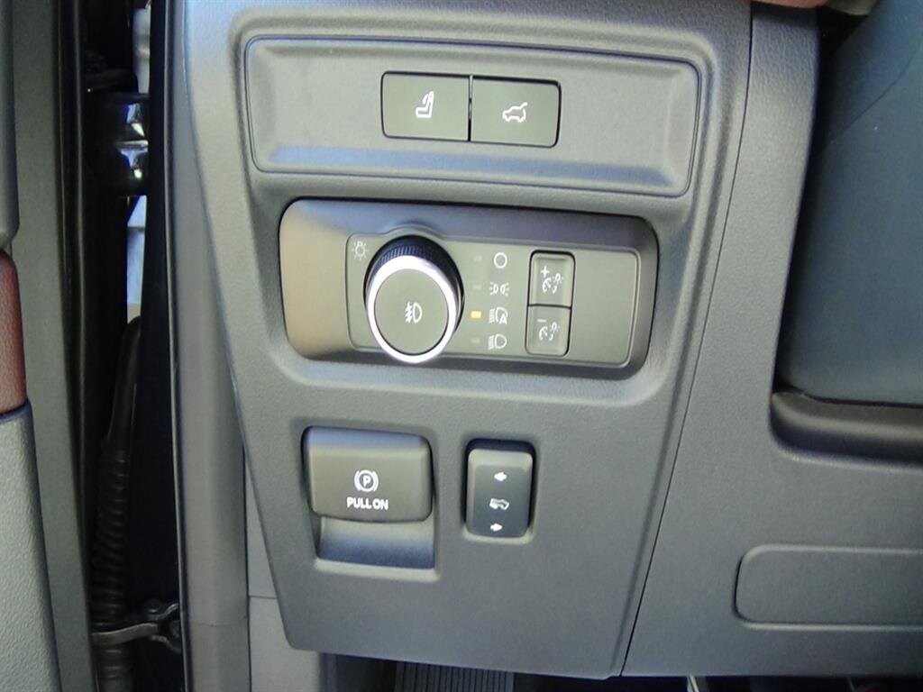 2024 Ford Expedition Limited - Photo 23