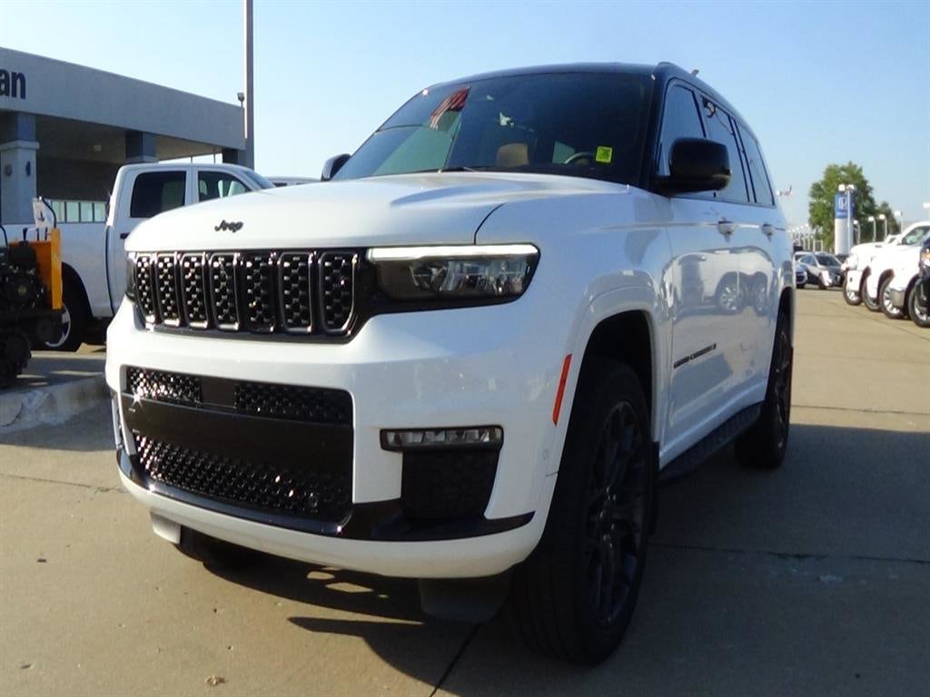 Used 2024 Jeep Grand Cherokee L Summit SUV