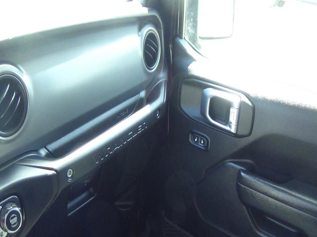 2023 Jeep Wrangler 4xe Sahara 4XE - Photo 32