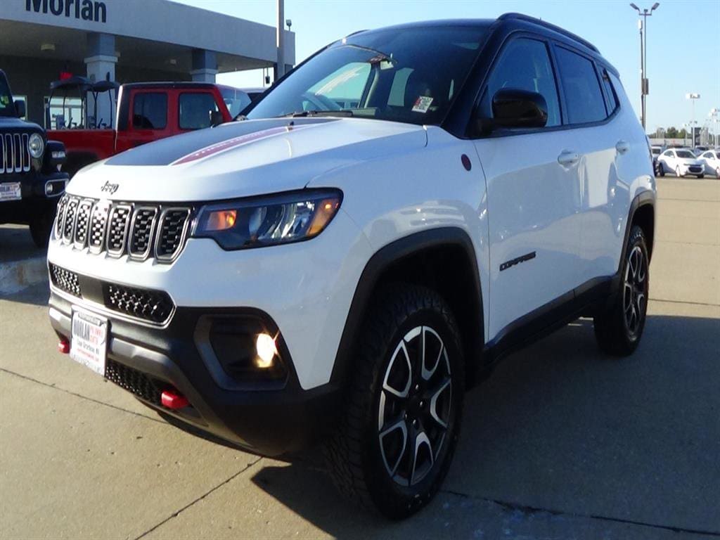 Used 2024 Jeep Compass Trailhawk SUV