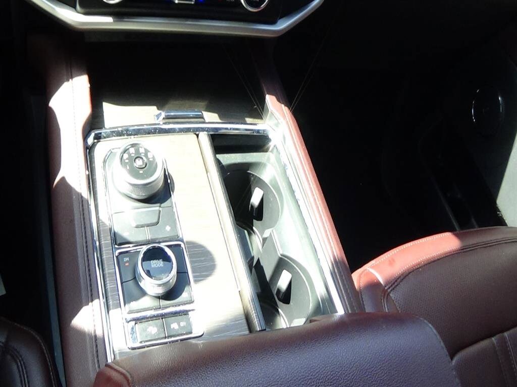 2024 Ford Expedition Limited - Photo 31