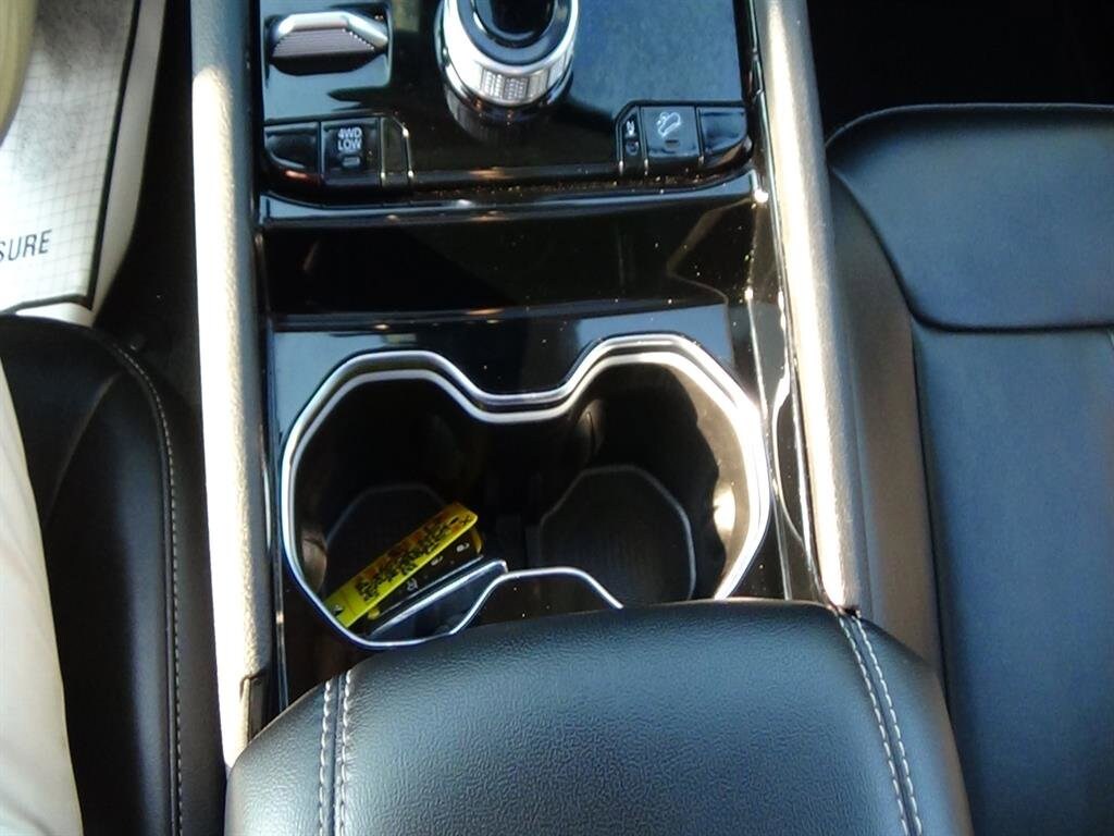 2023 Jeep Grand Cherokee 4xe - Photo 29