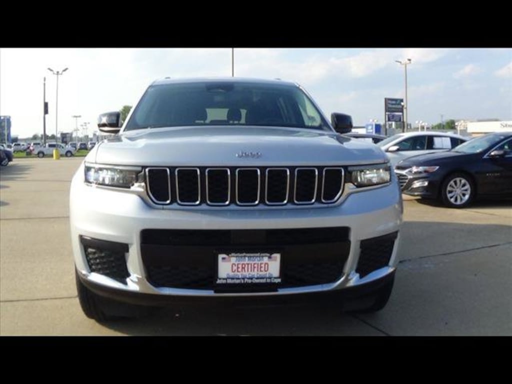 Used 2023 Jeep Grand Cherokee L Laredo SUV