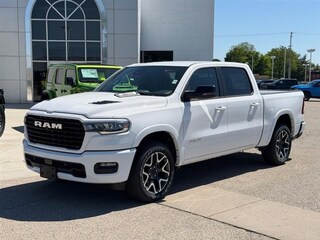 2026 Ram 1500 LARAMIE CREW CAB 4X4 5'7 BOX Pickup